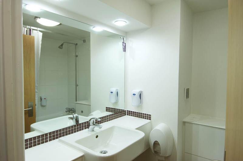 Premier Inn London Enfield Kültér fotó